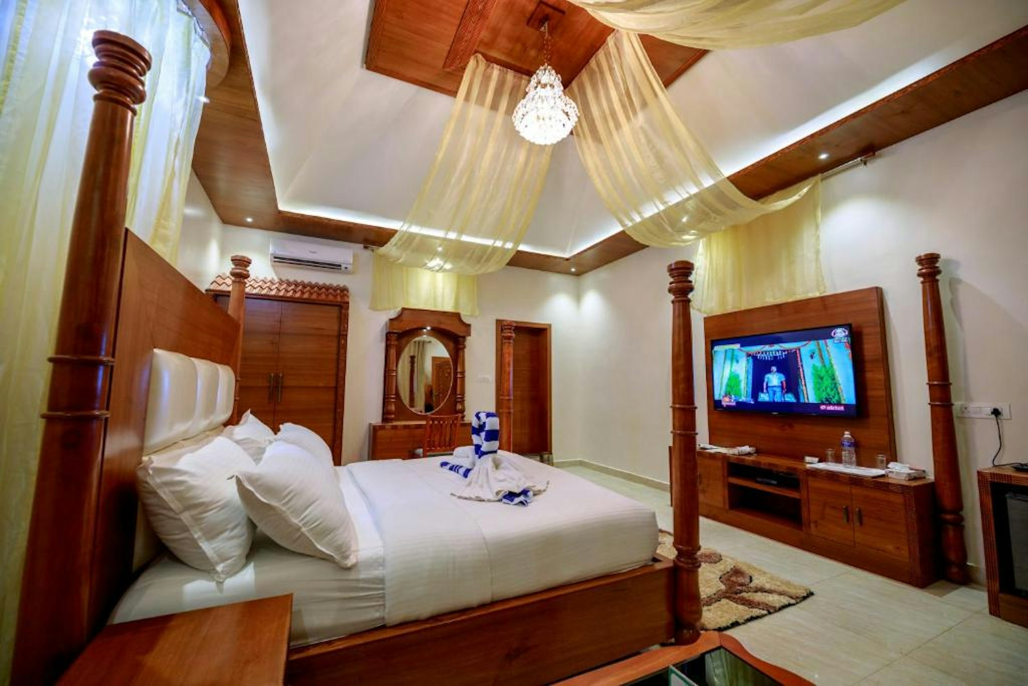 Honeymoon, Cottage, Suite