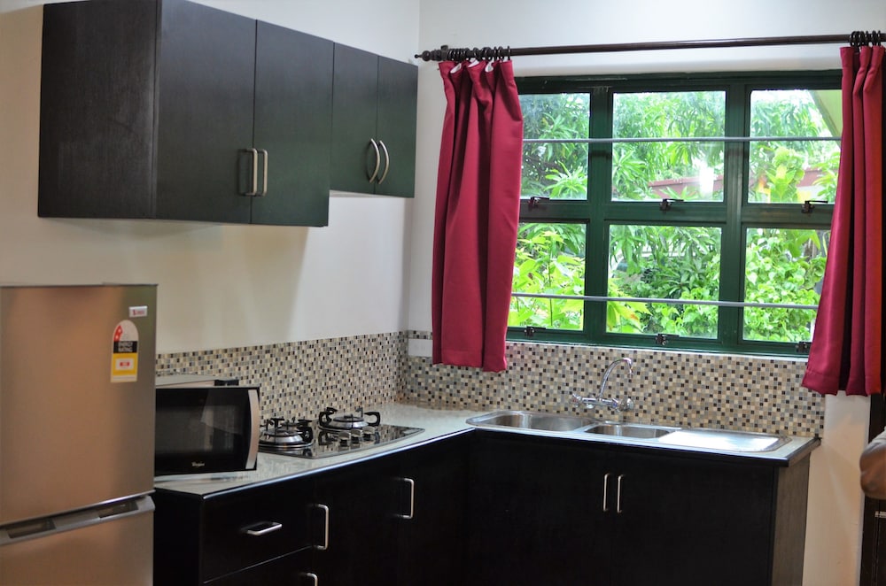 Grand West Villas 29/70