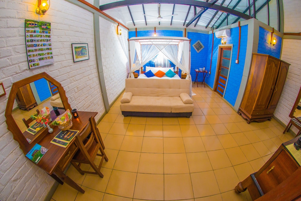 Lake Serenity Boutique Hotel 27/45