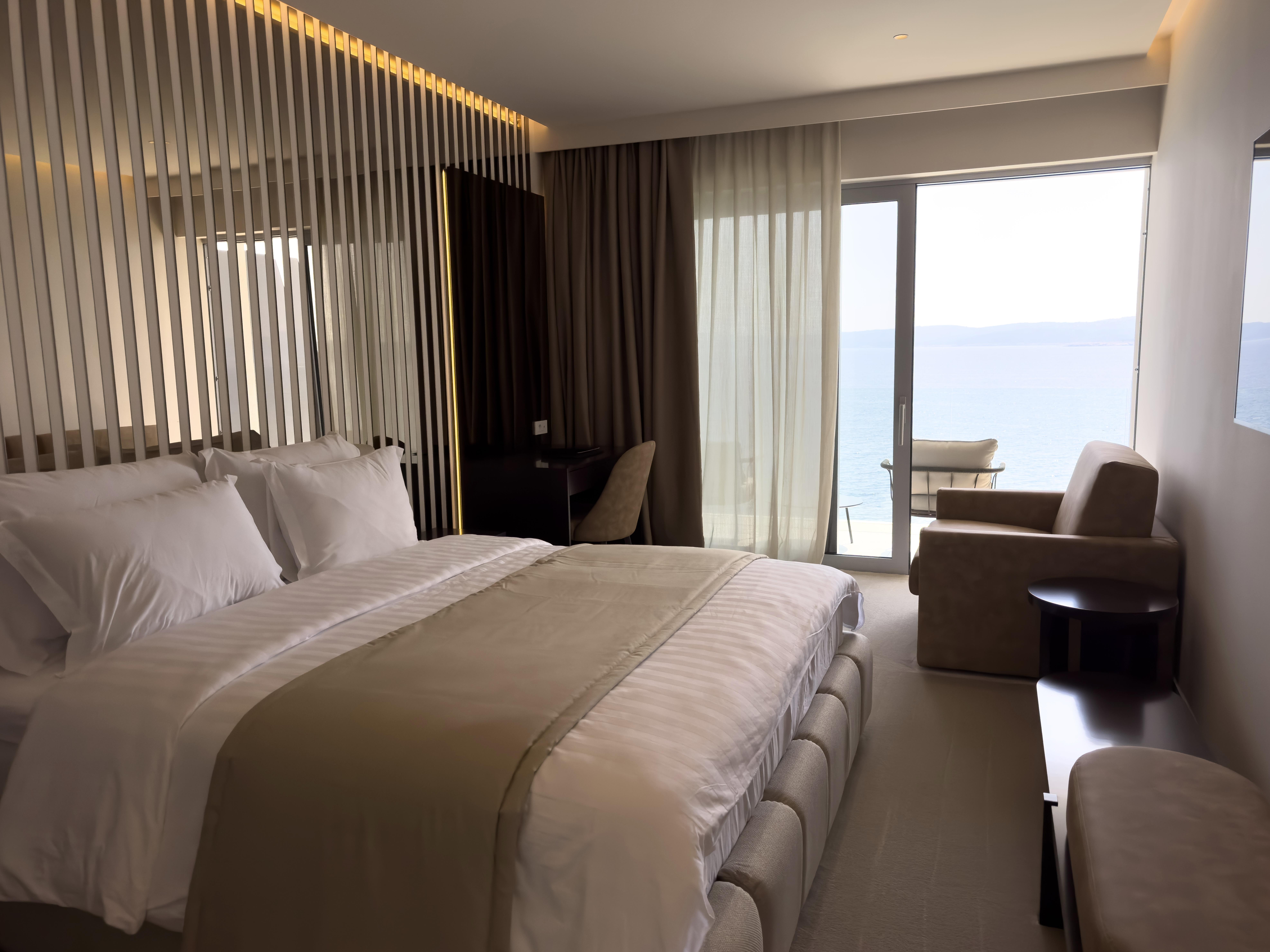Sky, Superior, Sea View, Balcony
