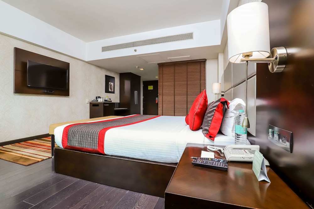 Radisson Hotel Sector 29 Gurugram 16/57