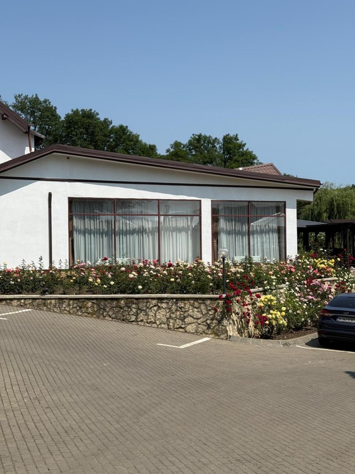 Ciric Hotel 2/46