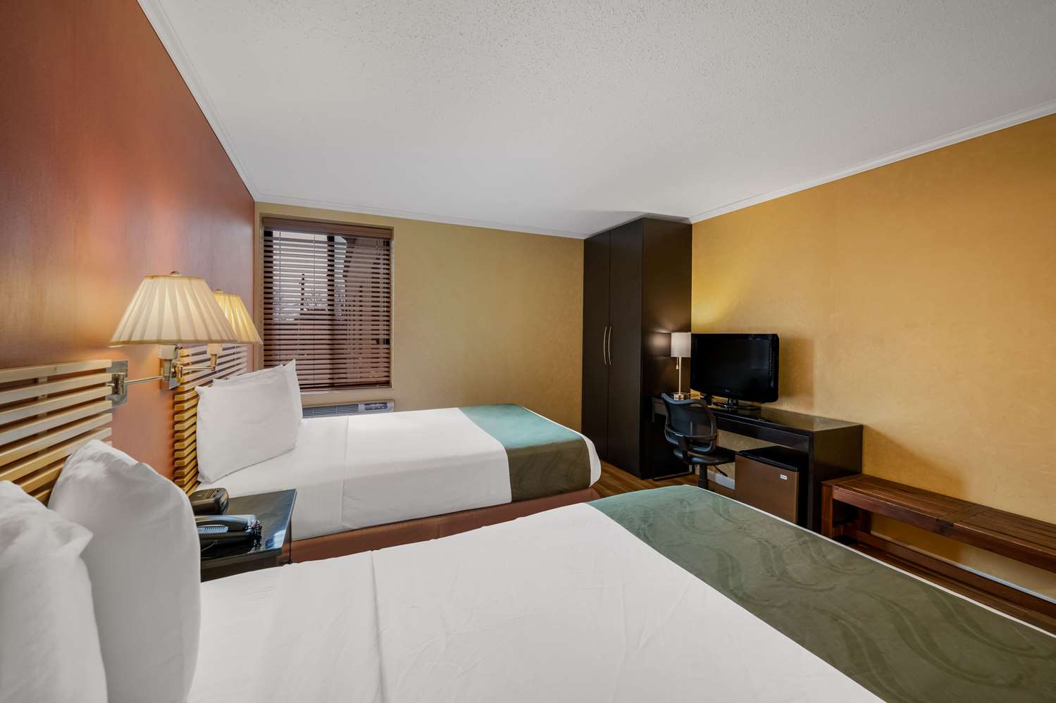 Quality Inn JFK Airport Rockaway Blvd 8/18