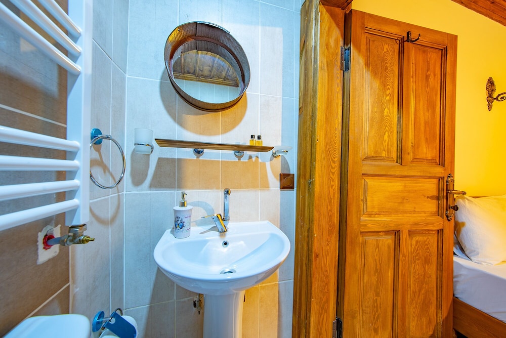 Hanedan Konak Otel 41/47