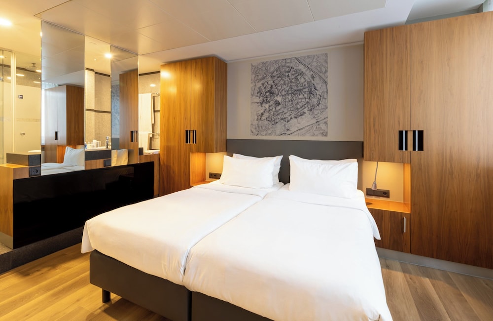 Nyx, Suite, Double Bed