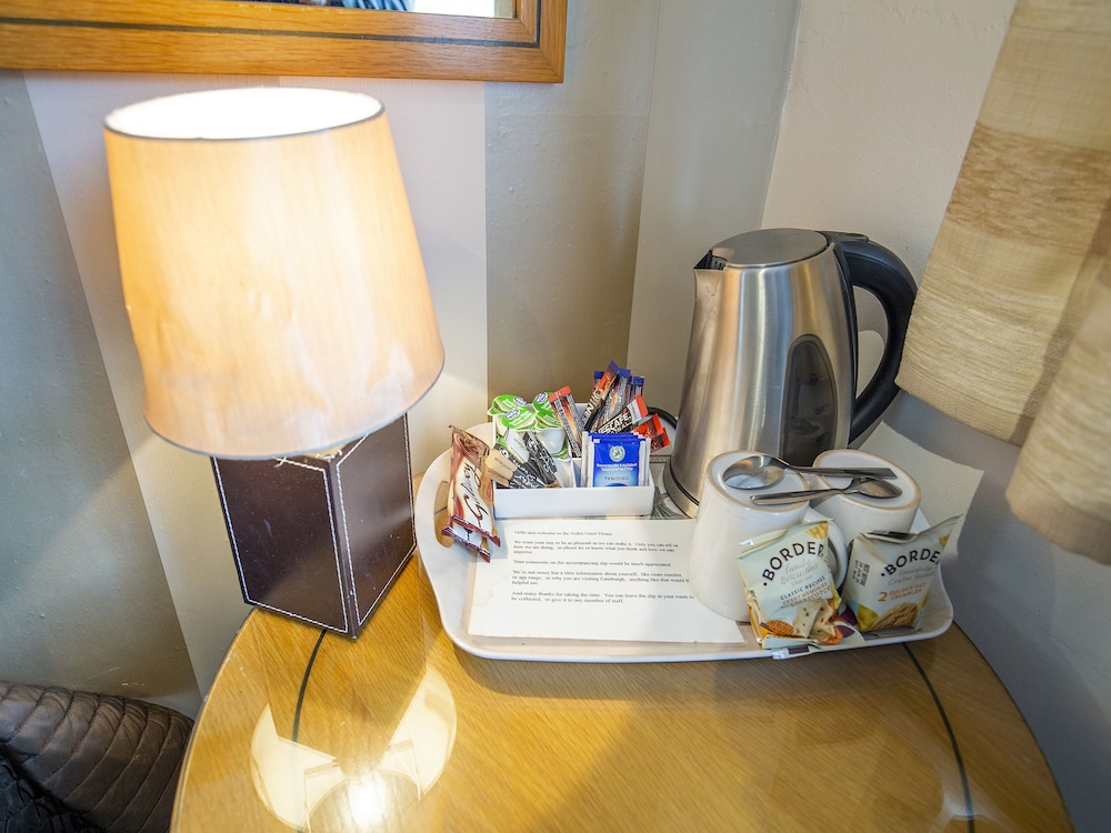 OYO Arden Guest House, Craigmillar Castle Edinburgh 29/43