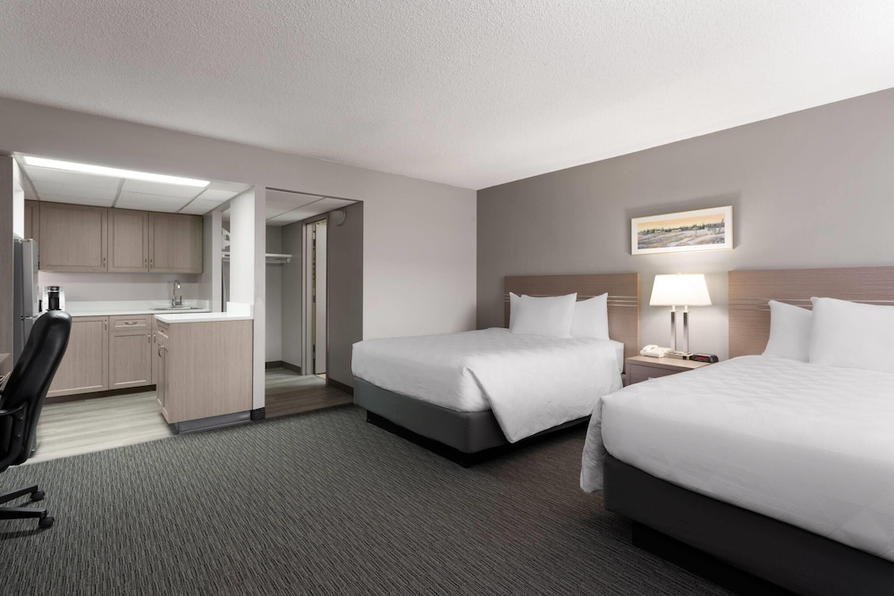 Travelodge by Wyndham Grande Prairie 15/46