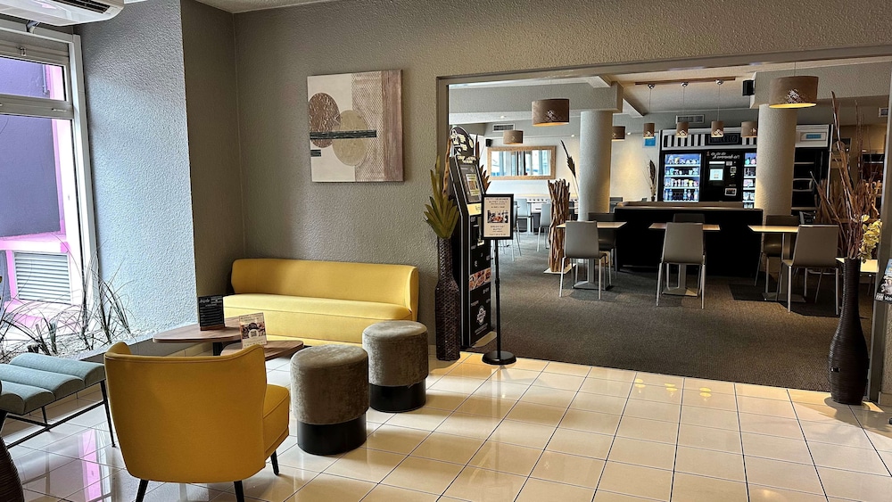 Kyriad Le Bourget Centre Parc Des Expositions 26/47