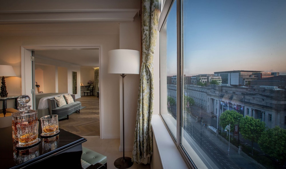 Conrad Dublin 26/82