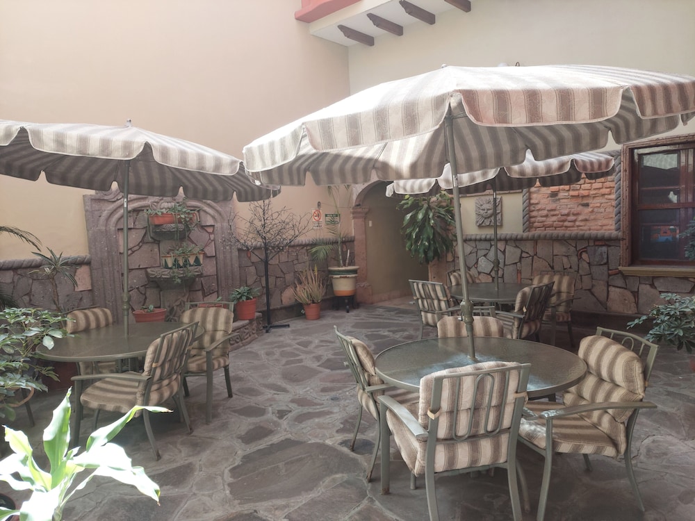 Hotel La Rotonda 49/54