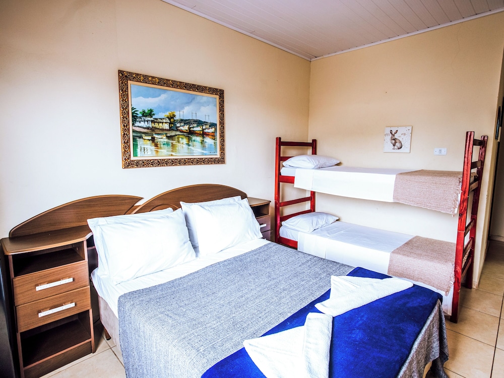 Velinn Hpj Ilhabela Hostel 17/50