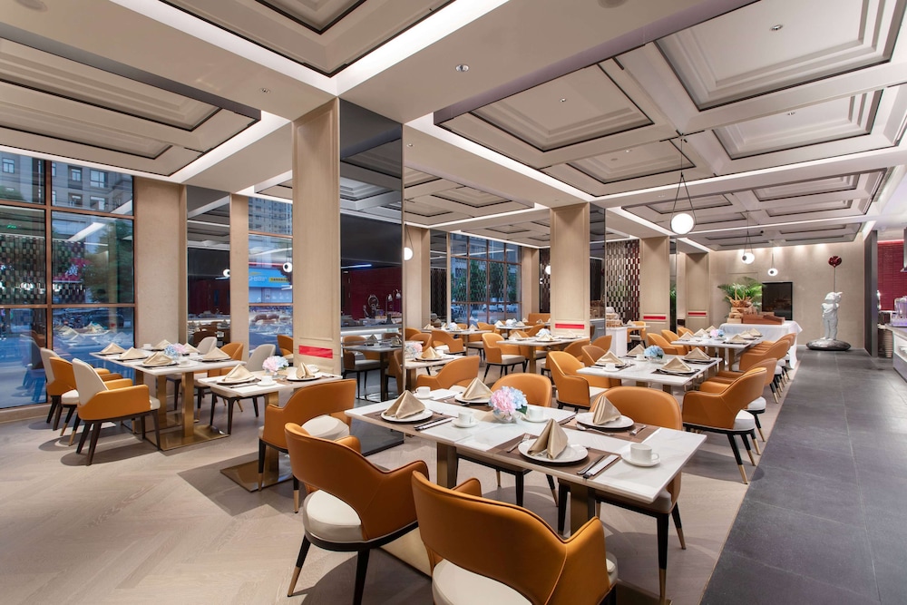 Ramada Plaza by Wyndham Poyang 13/20