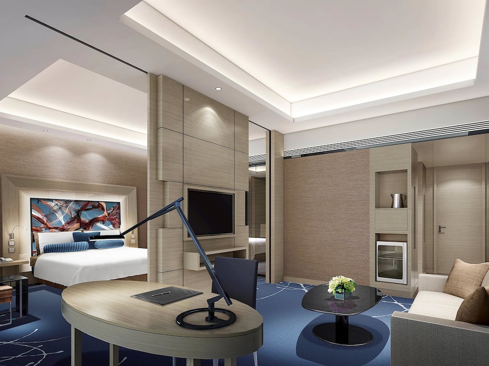 Novotel Ningbo East 42/76