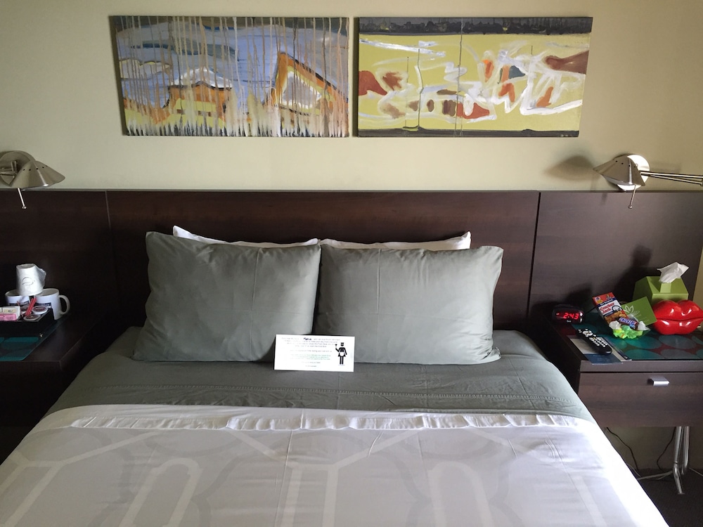 Bayfront Inn At The Waterfront 25/46