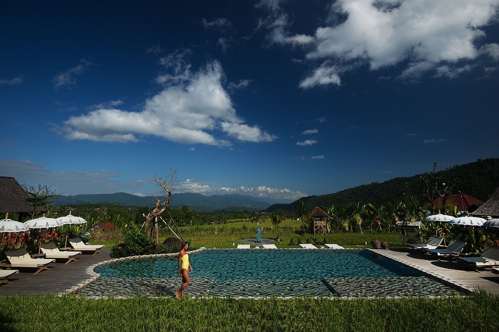 Sanak Retreat Bali 25/50