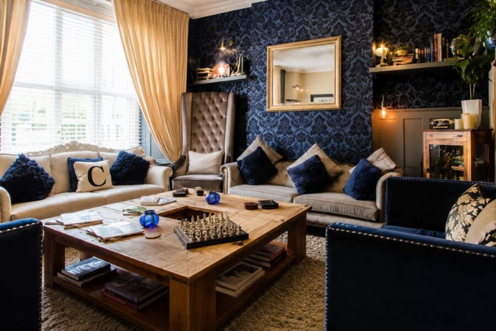 Clifton Guest House 28/48