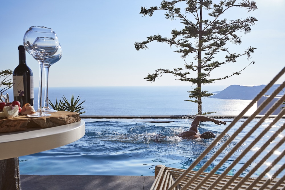Myconian Utopia Relais & Chateaux 35/66