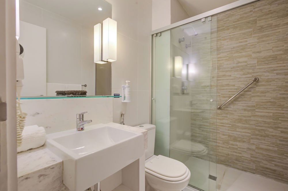 غرفة سوبيريور بسرير كينج، Quality Hotel Sao Caetano 7/9