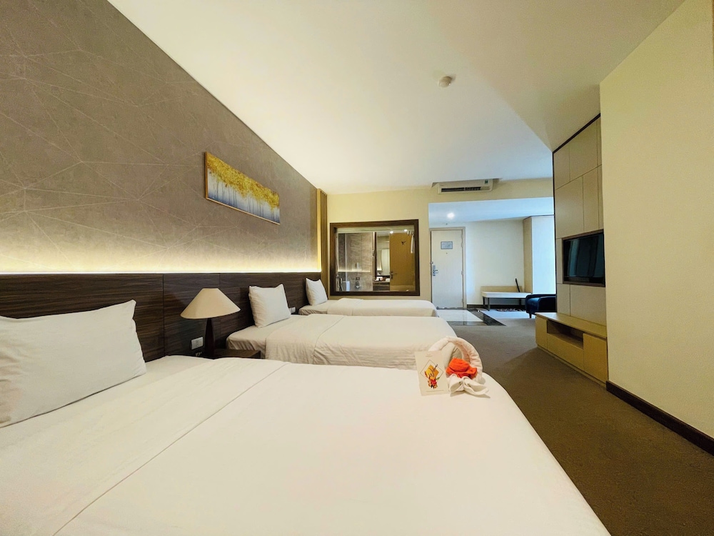 Muong Thanh Grand Quang Tri Hotel 12/50