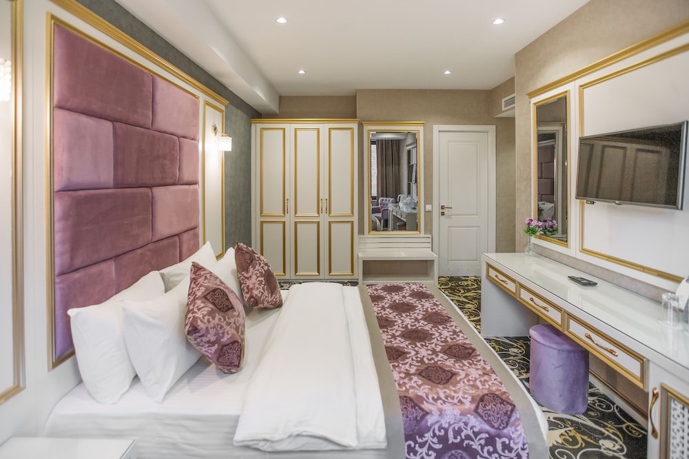 Gold Tbilisi Hotel 19/78