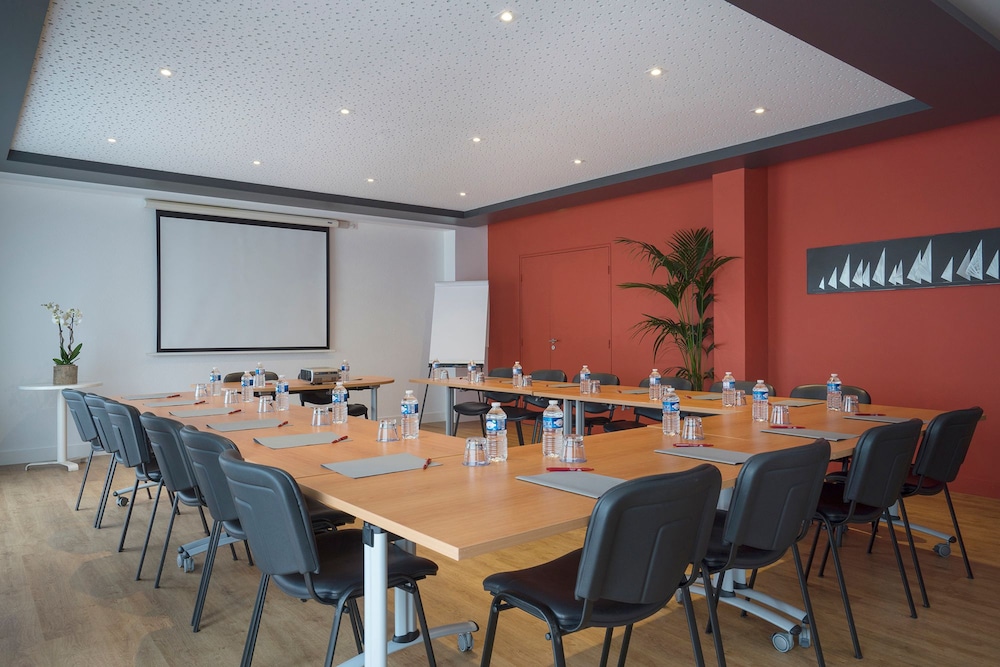 Hotel the Originals Les Sables D Olonne Admiral S Ex Inter Hotel Admirals 37/48