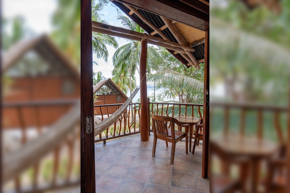 Sangat Island Dive Resort 37/50