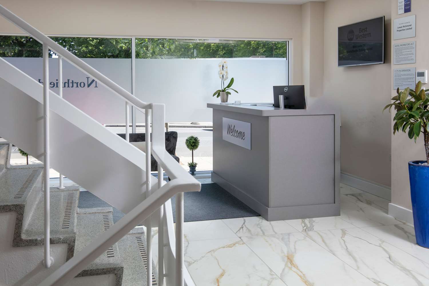 Best Western Northfields Ealing Hotel 8/32