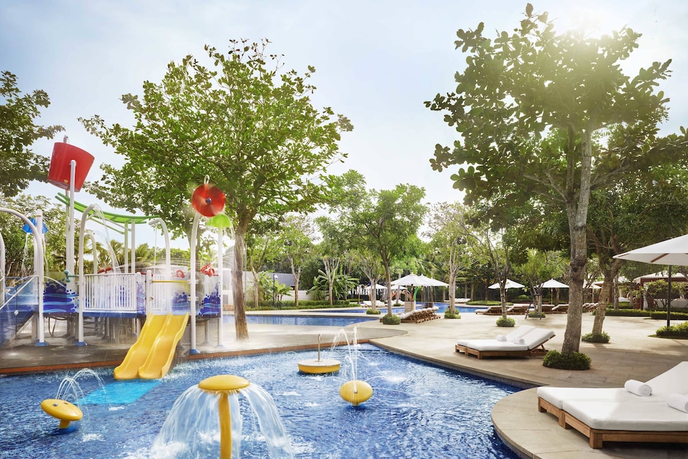 The Sanya Edition 51/60