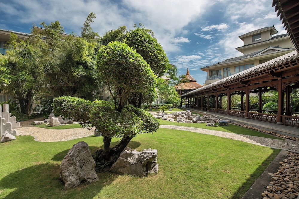 Swissotel Sanya Yalong Bay 38/50