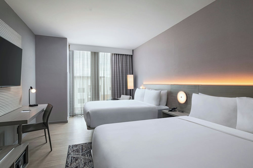 AC Hotel Phoenix North Norterra 8/50
