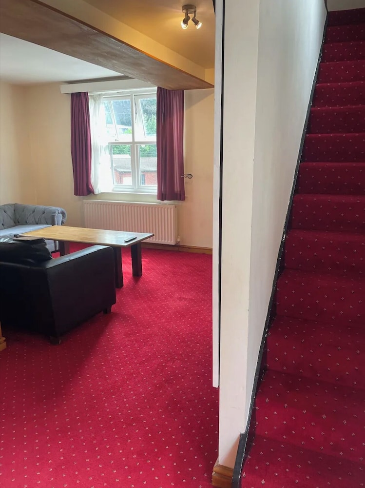 The Knighton Hotel by Payman Club 21/50