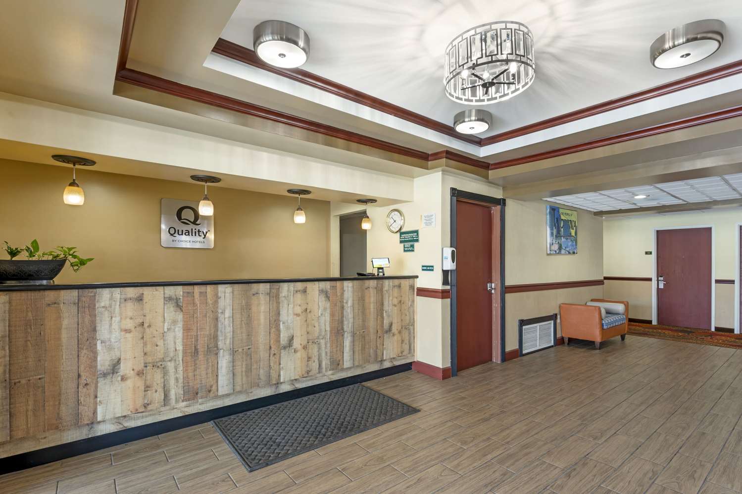 Quality Suites Indianapolis IN 3/14