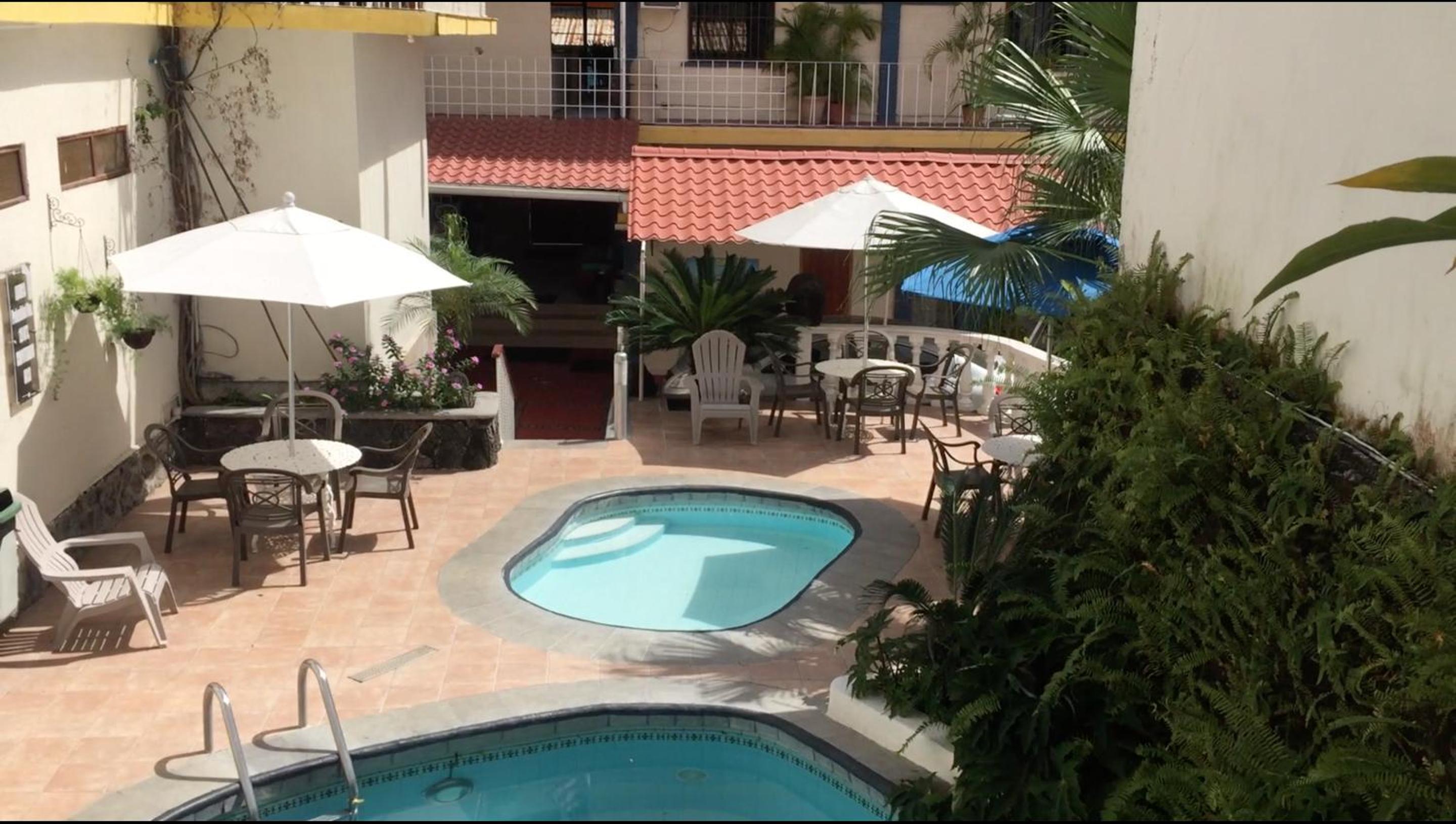 Hotel Los Arcos 38/51
