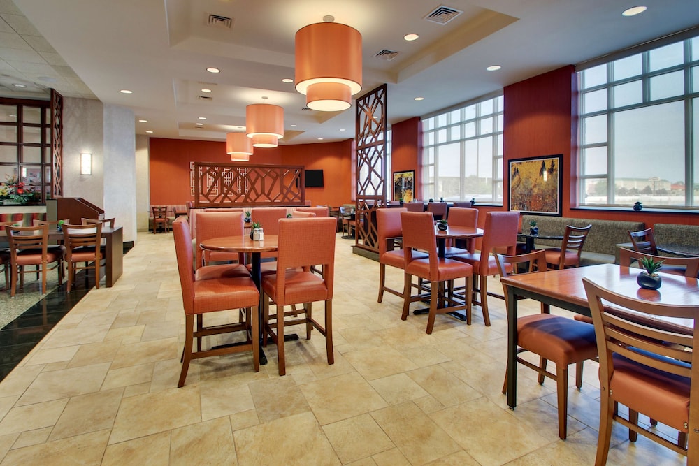 Drury Inn and Suites Findlay 34/50