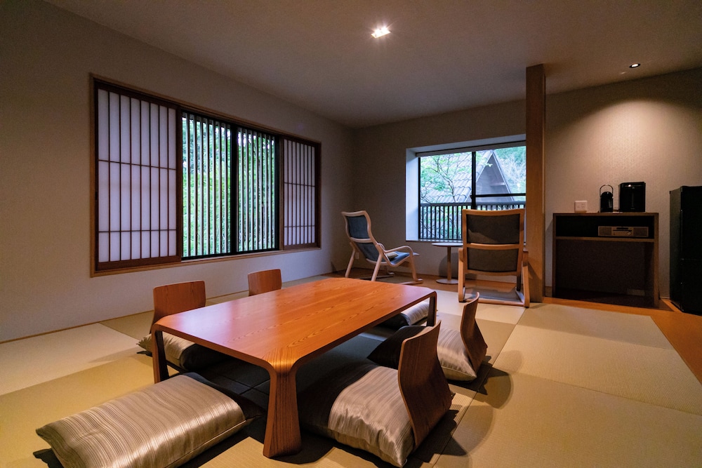 Oyado Ichizen 17/50