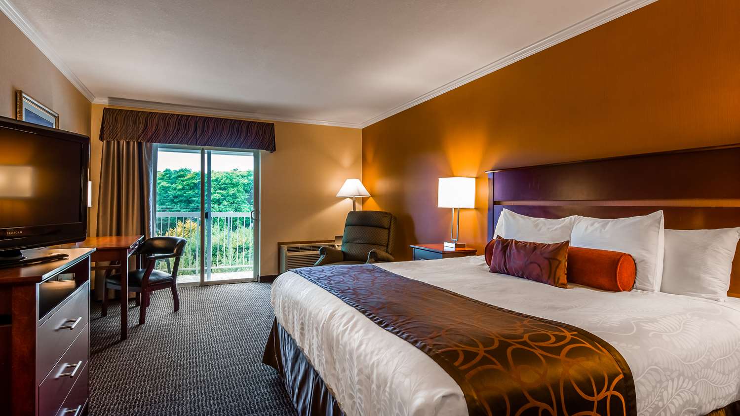 Room, King Bed, Balcony