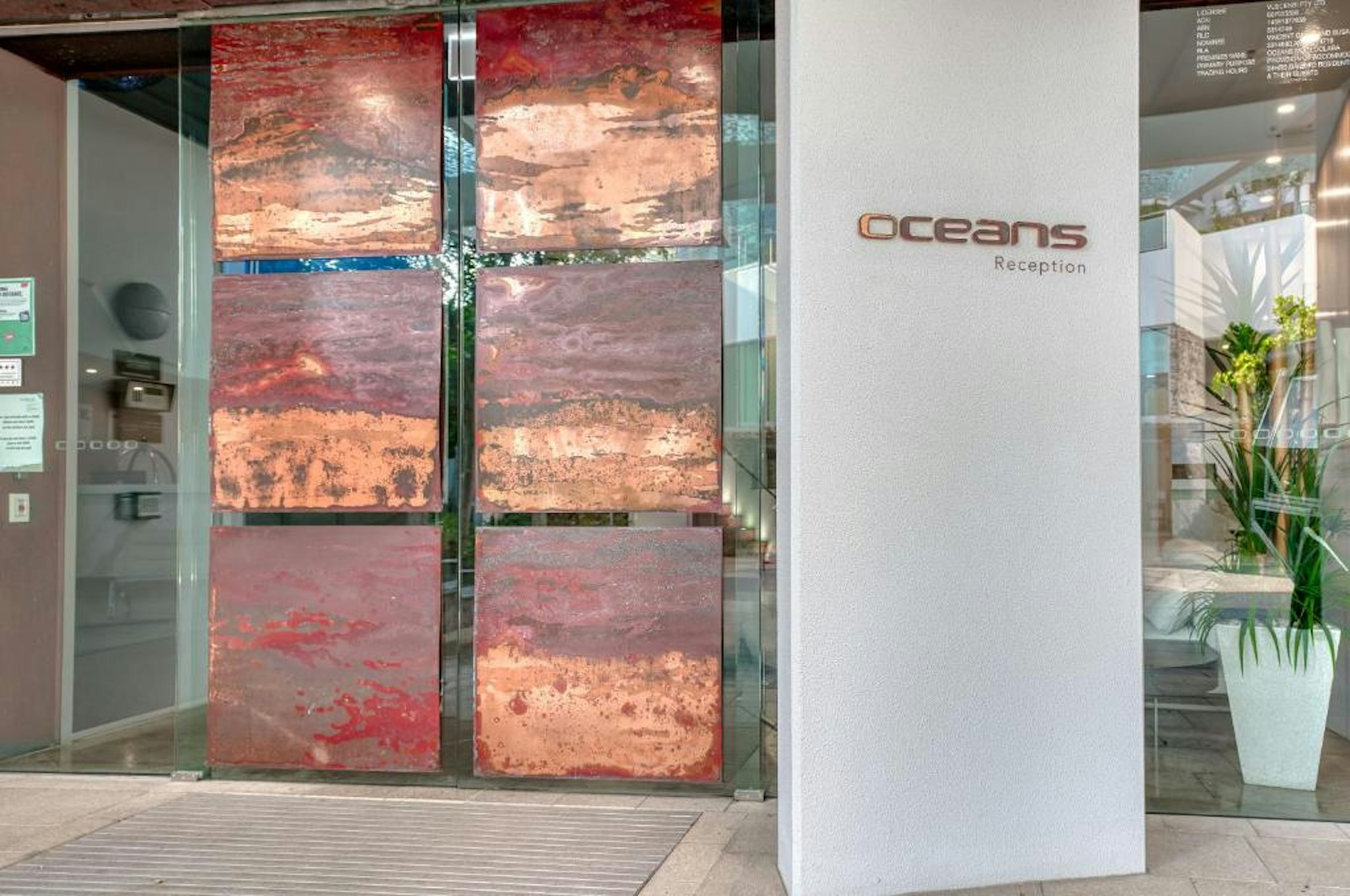 Oceans Mooloolaba 12/28