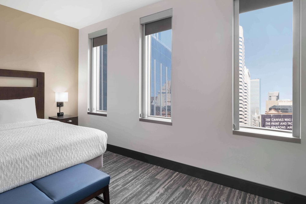 Studio, King Bed, City View, Peloton