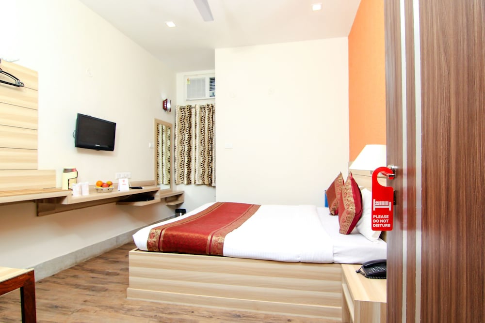 Hotel R B International 21/26