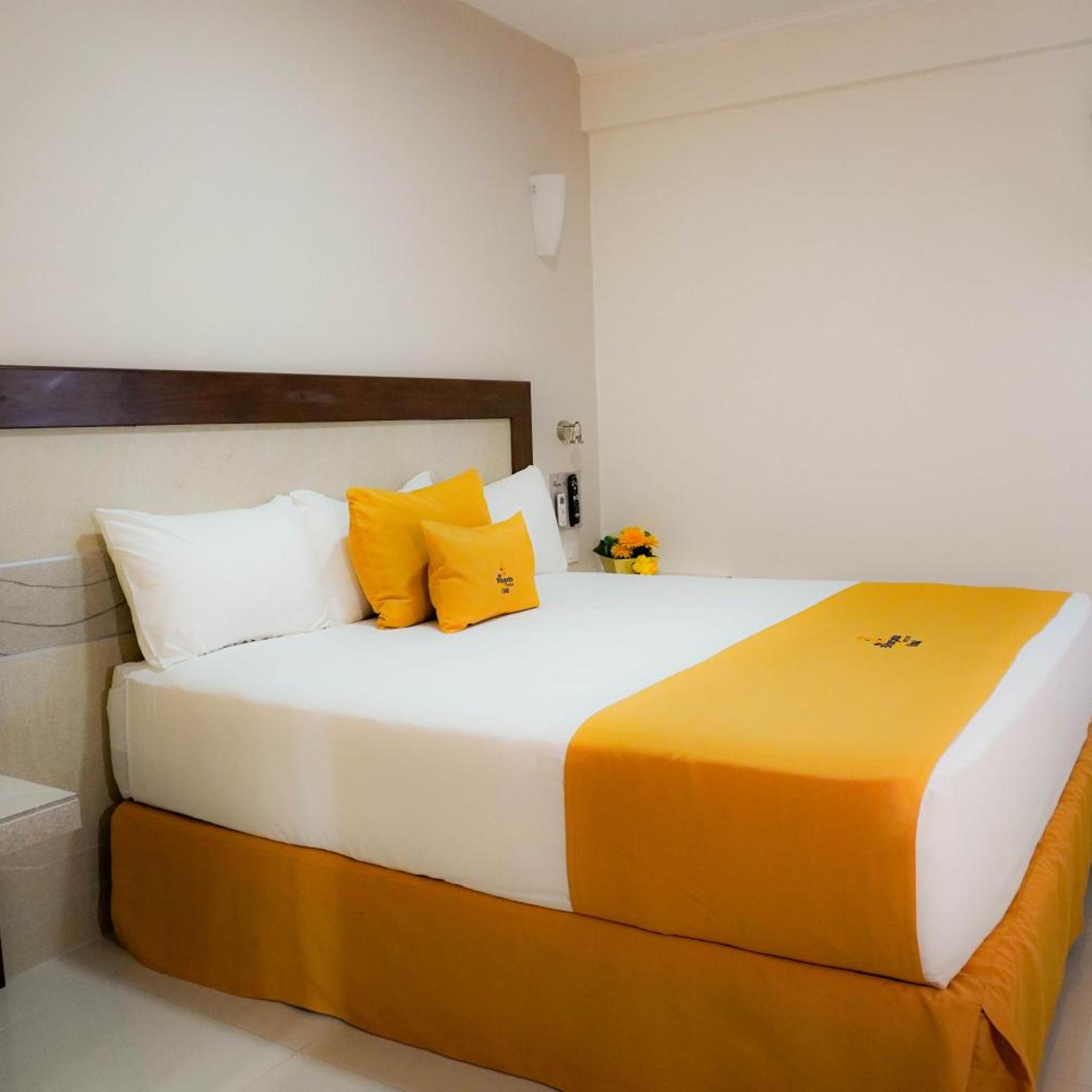 Deluxe, Double Bed