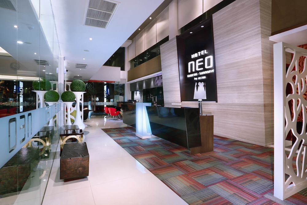 Lobby at Hotel Neo Gubeng, SURABAYA