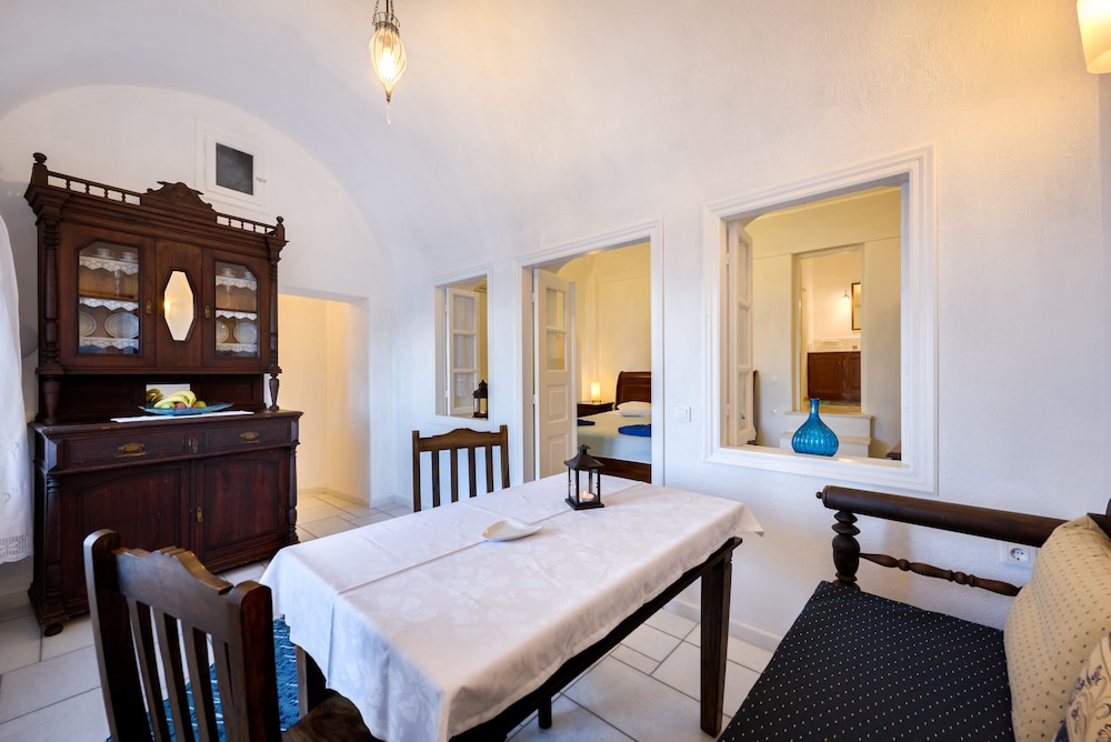 Chelidonia Traditional Villas 22/34