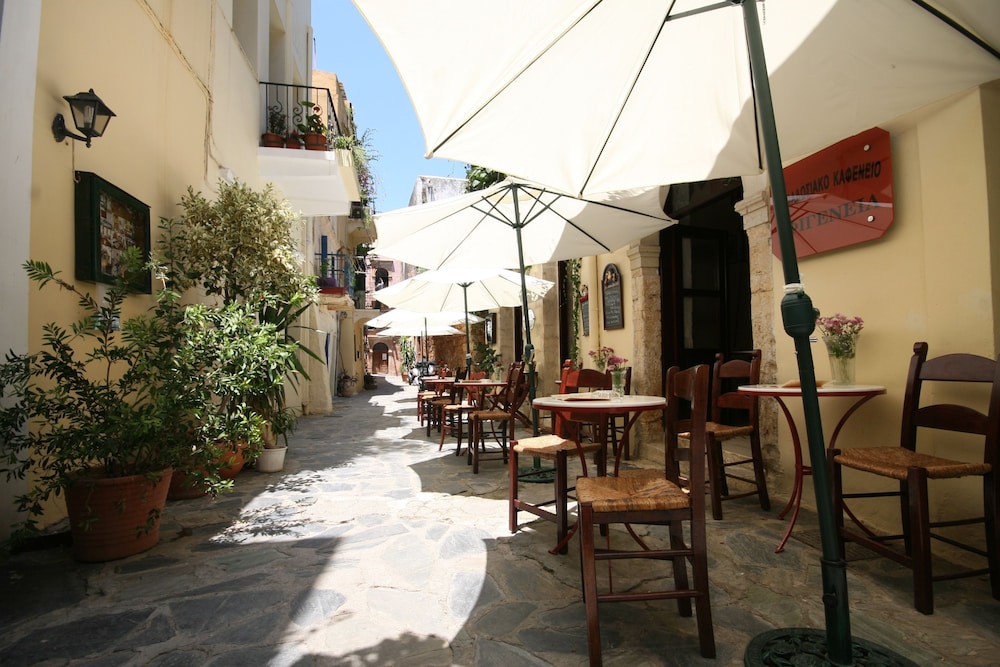 Ifigenia Luxury Suites 35/50