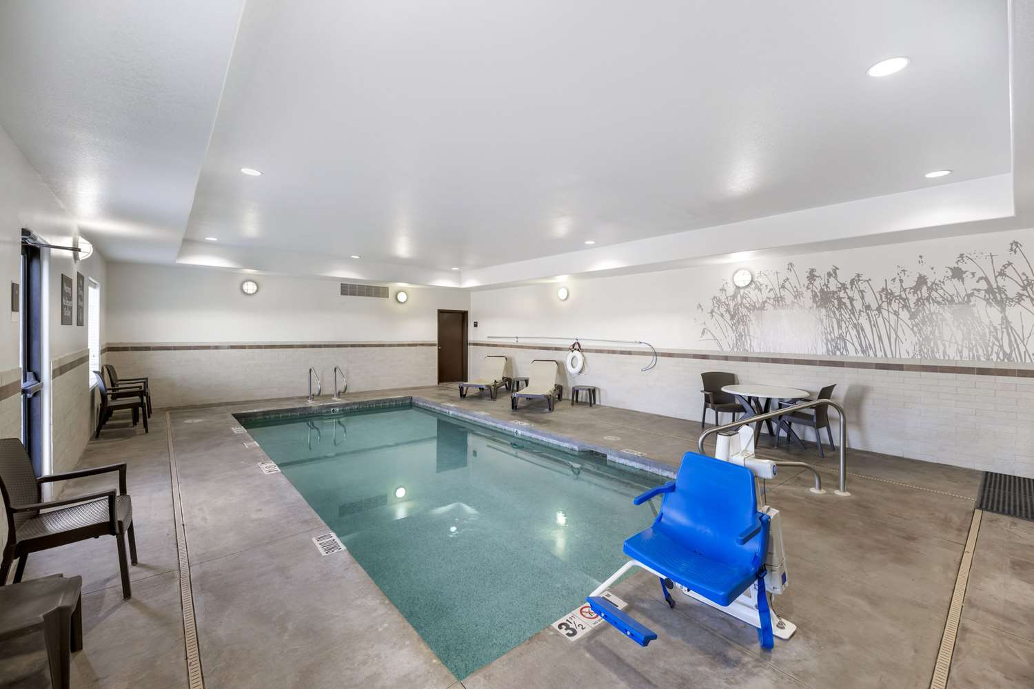 Sleep Inn & Suites Carlsbad Caverns Area 21/46