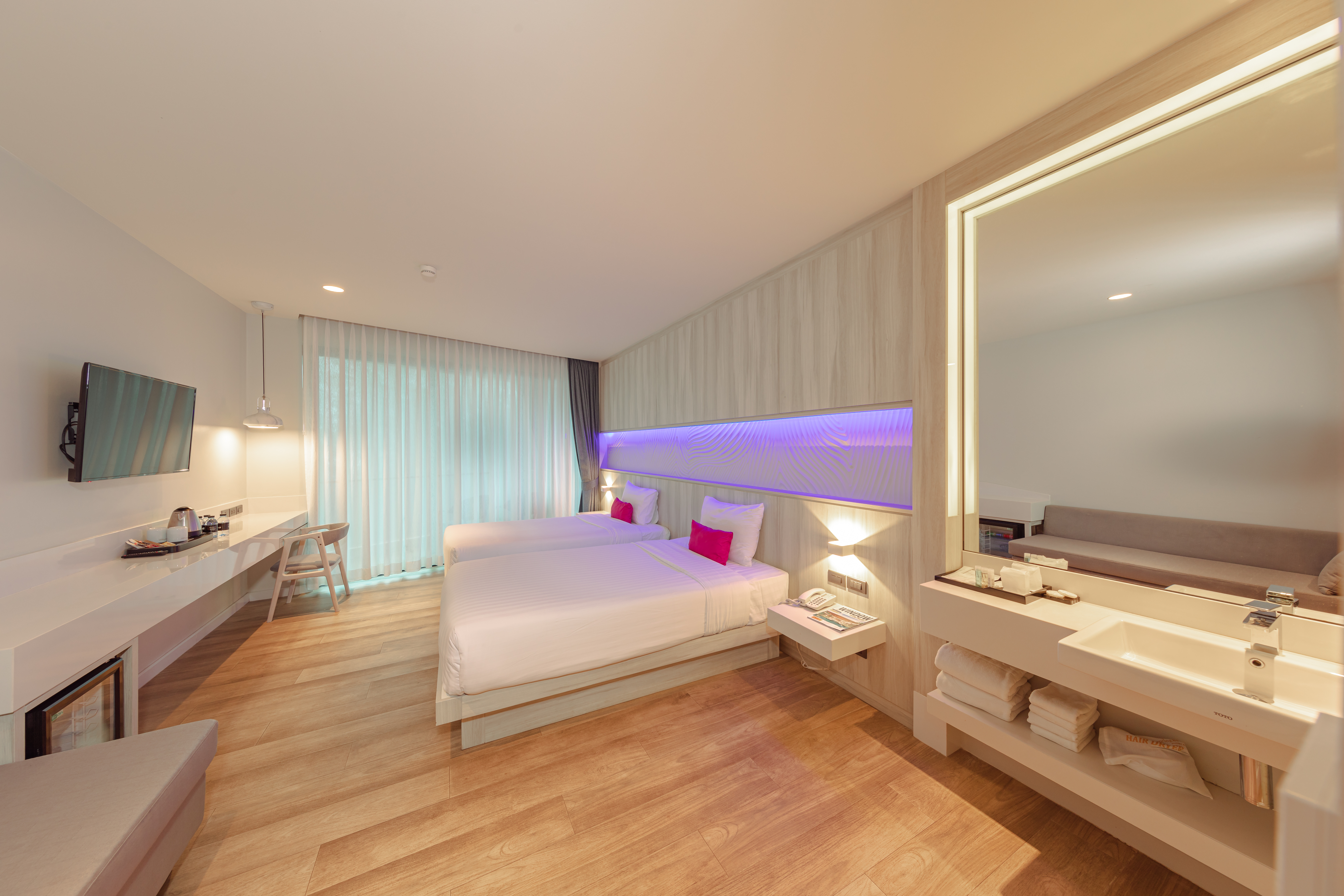 Deluxe Sea View Room