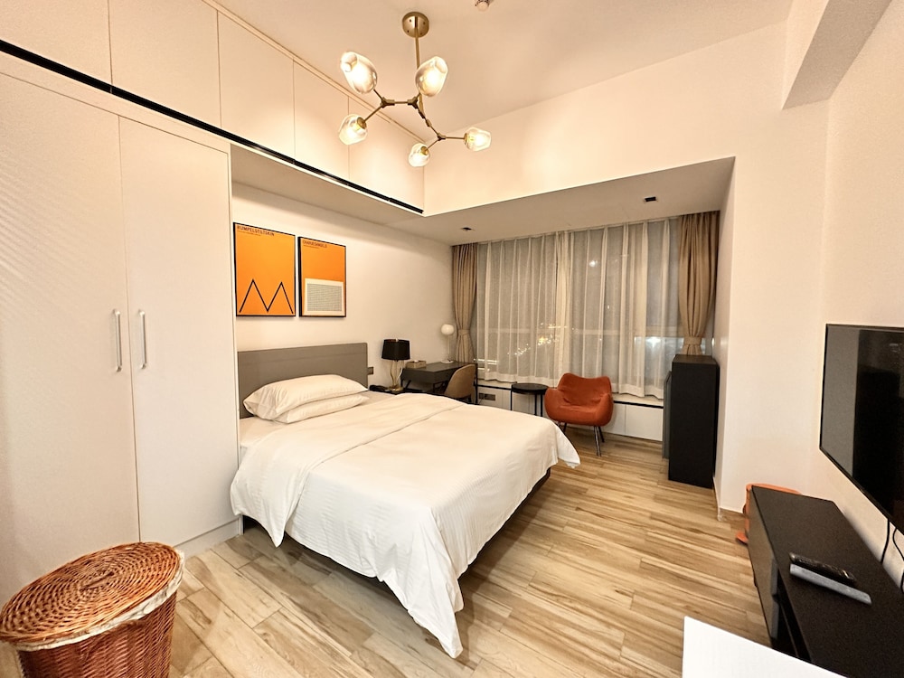 Jinzhonghuan Serviced Apartment 14/50