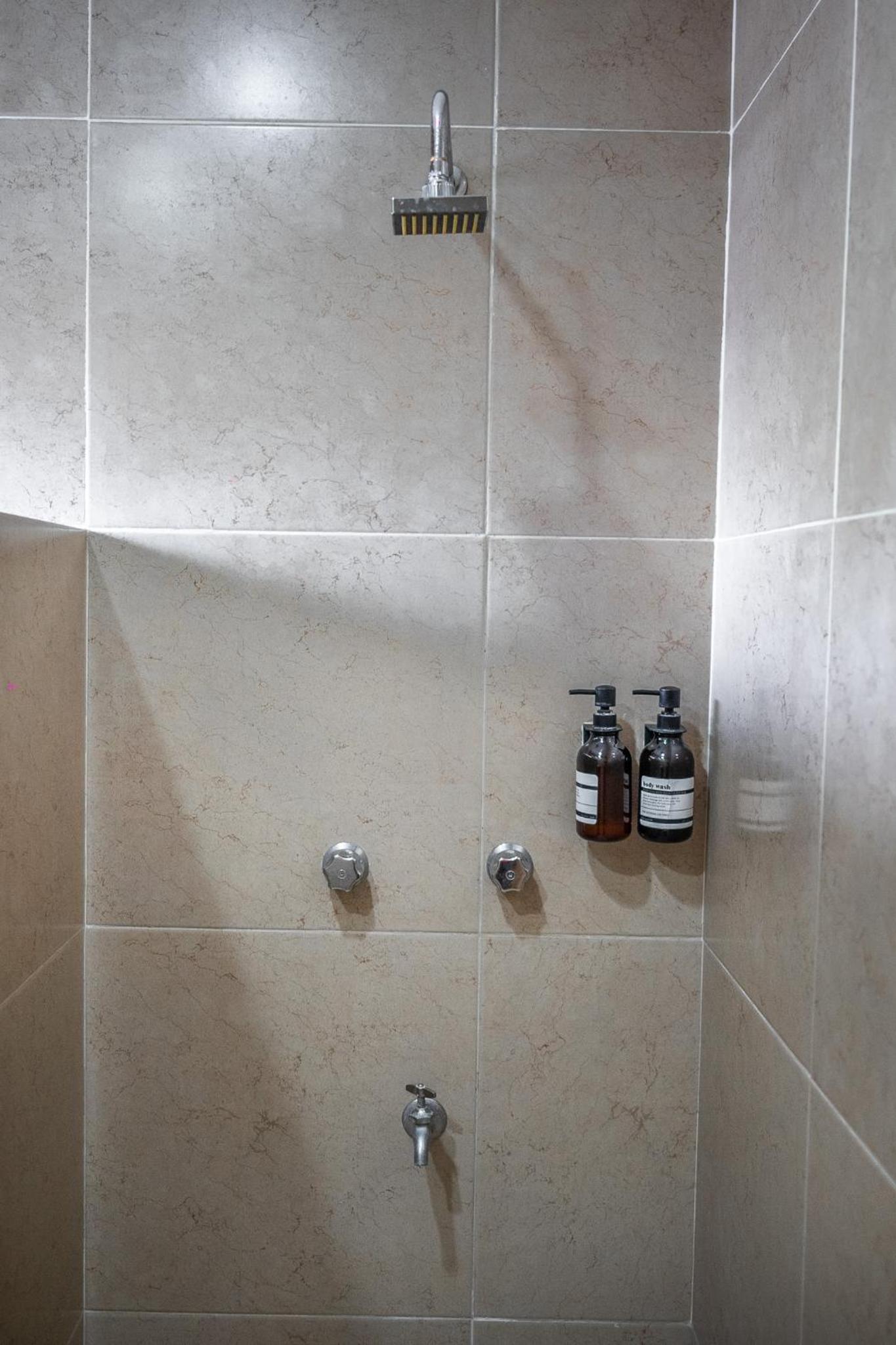 غرفة بسرير كينج بإطلالة على المسبح، SUITE HOTEL MARIA DE LA LUZ 7/7