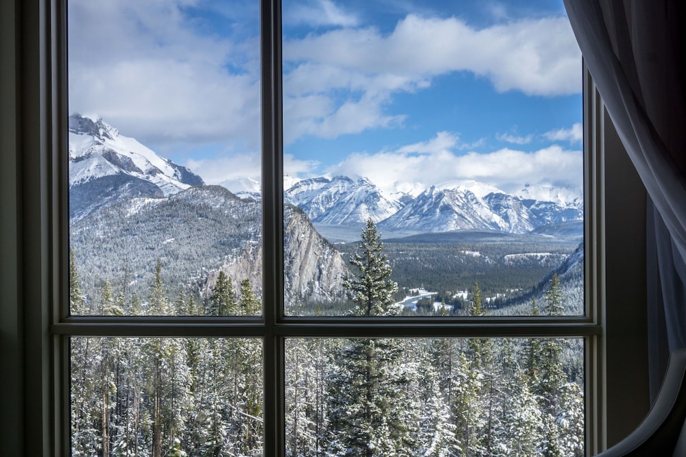The Rimrock Resort Hotel Banff 36/71