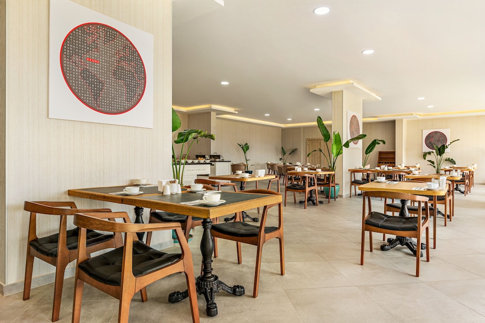Ramada by Wyndham Cesme 50/67
