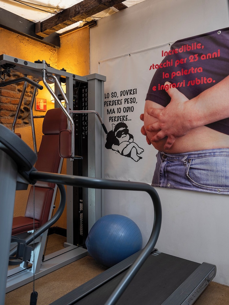 Hotel Tenimento Al Castello 26/50